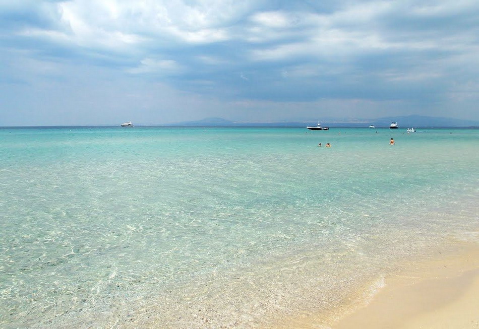  Sani beach Kasandra Halkidiki 